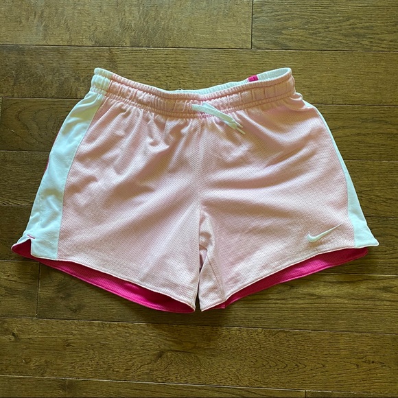 Reversible Nike Shorts - Picture 4 of 11